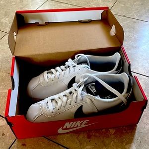 Never worn, brand new!!!